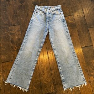 AG Saige Wide Leg Crop Size 23. Like New